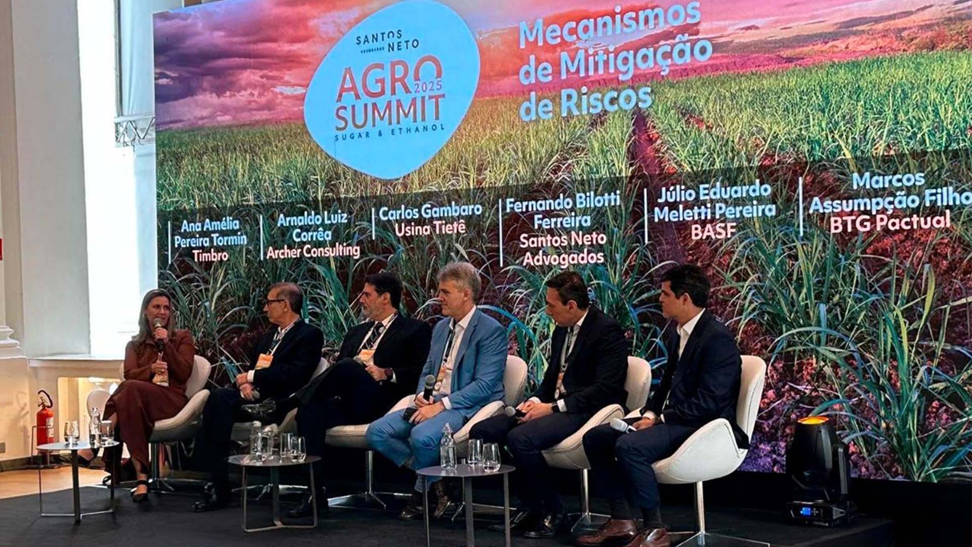 Painel com executivo da Tietê Agroindustrial em evento do Santos Neto | Crédito: Karina Souza