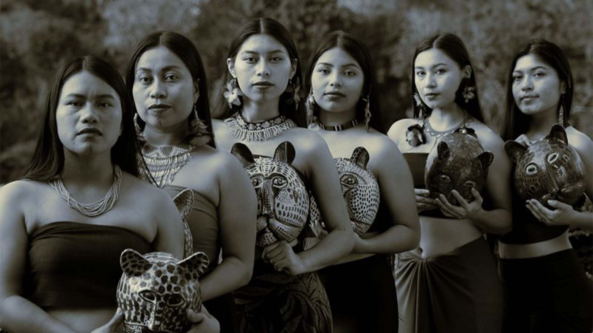 Trabalho fotográfico da equatoriana-americana Eli Virkina, parte da exposição 