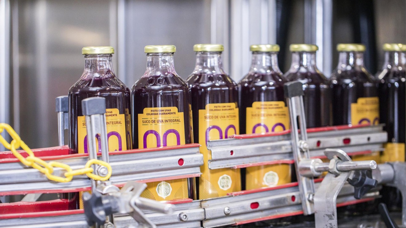 Suco de uva da Timbaúba, maior fabricante de sucos integrais naturais do Nordeste
